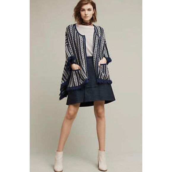 Anthropologie Sleeping On Snow Poncho Sweater With Pockets Fringe Hem - Picture 10 of 10